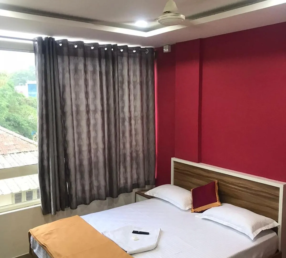 Low Budget Room At Kalpetta Bed & Breakfast